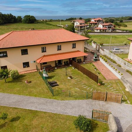 Apartamentos El Acebo Navés 外观 照片