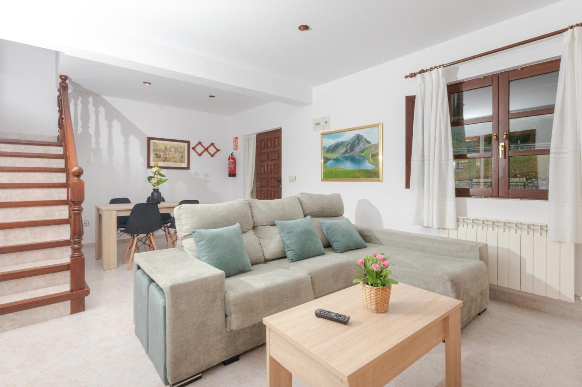 Apartamentos El Acebo Navés 外观 照片