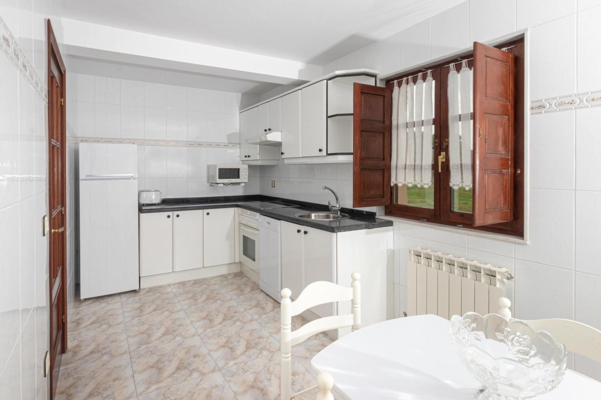 Apartamentos El Acebo Navés 外观 照片