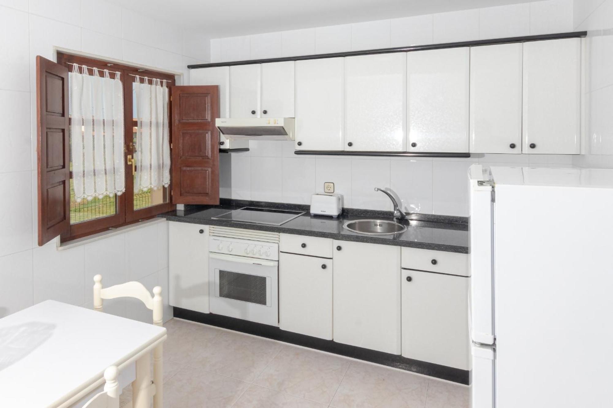 Apartamentos El Acebo Navés 外观 照片